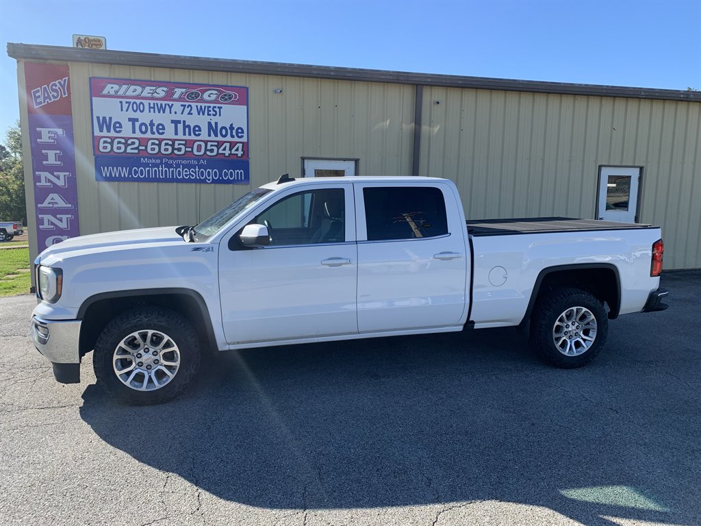 2018 GMC Sierra 1500 SLE's photo
